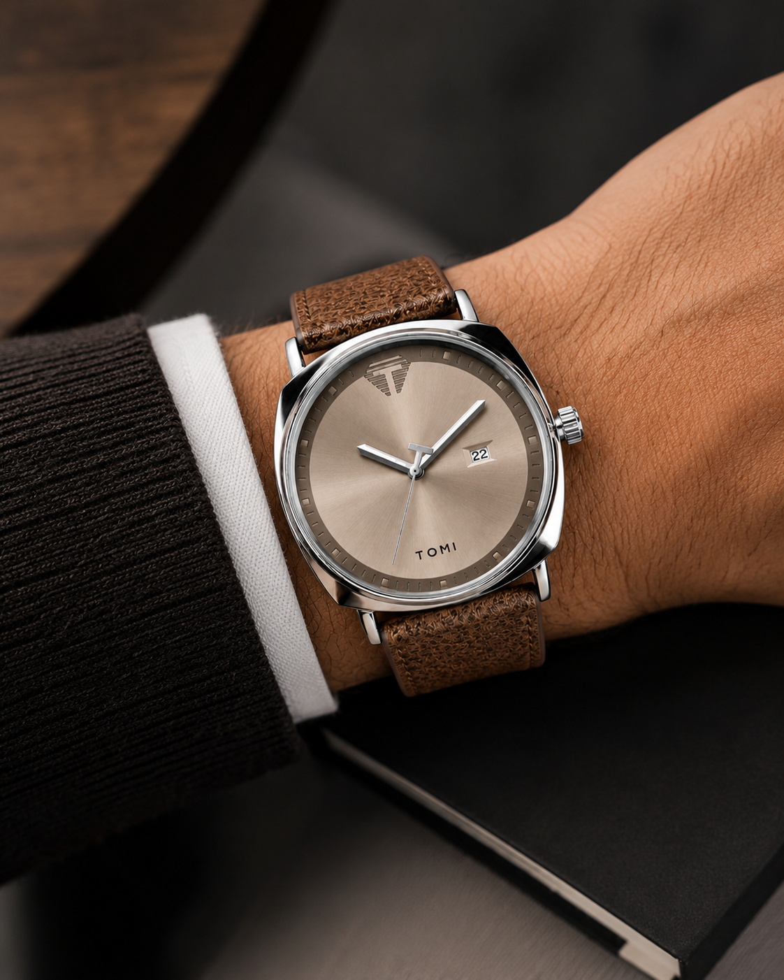 Geneva's Stainless Steel Fashion Watch